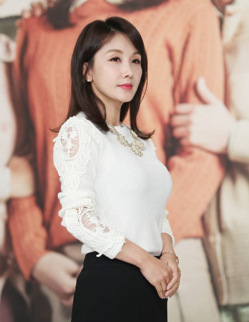 이현경, '미스트롯4'로 트롯 가수 도전