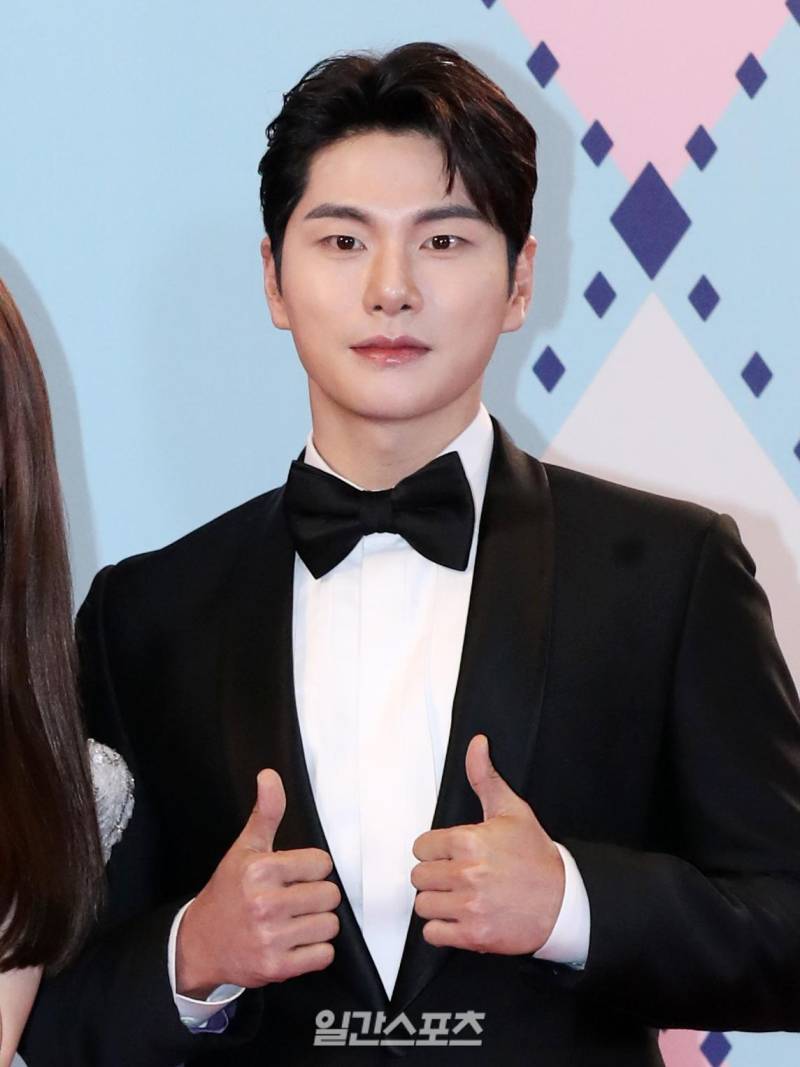 이이경 사생활 폭로자 입장 번복, 소속사 "고소 진행"