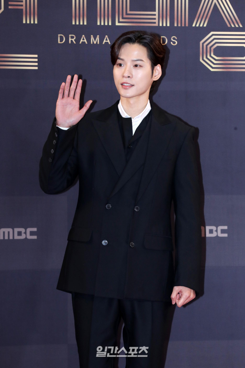 윤지온 음주운전 드라마 하차 "평생 후회"