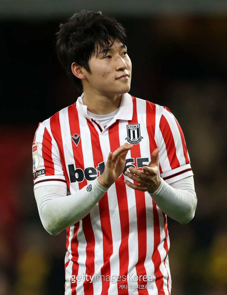 Future Star Bae Jun-ho Shines in European Debut Goal for Stoke City – Latest Updates and Reviews