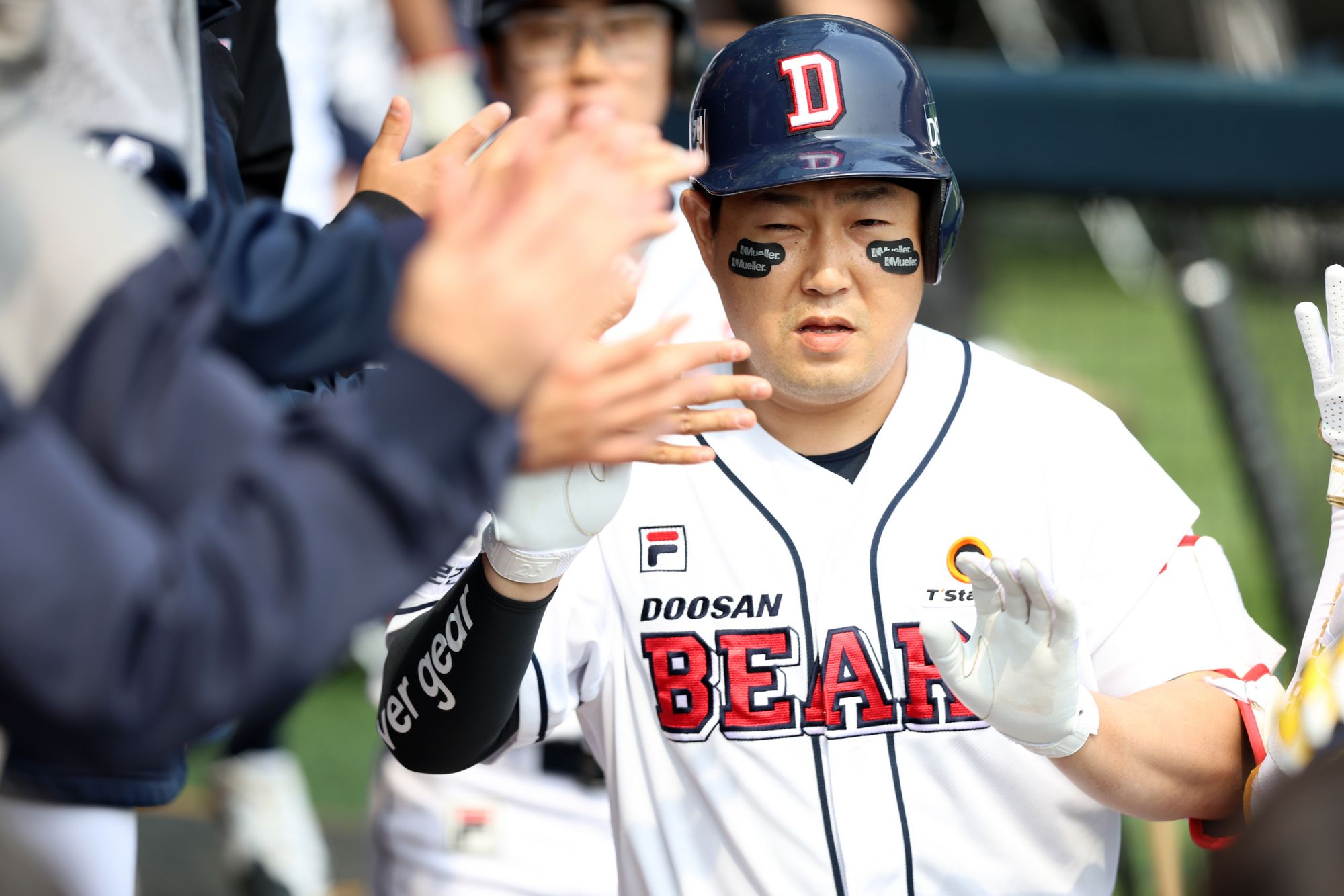 Doosan Bears Yang Eui-ji vs Ryu Hyun-jin Showdown: Can Doosan Continue Winning Streak?