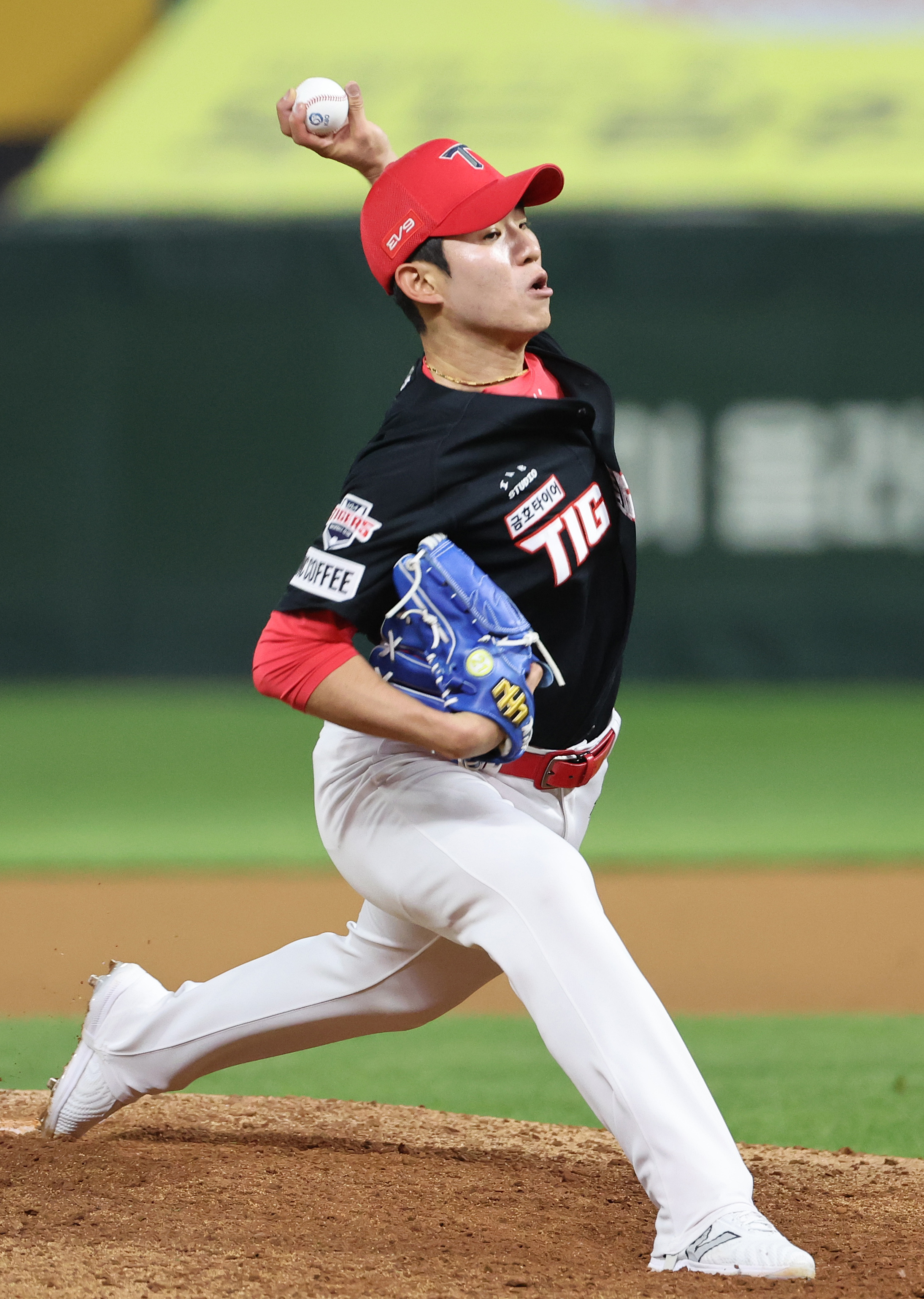Kwak do -Gyuは、Kim Sa -yoon、Kia Left -Handed Bullpenテストの手術中です。 [IS 포커스]