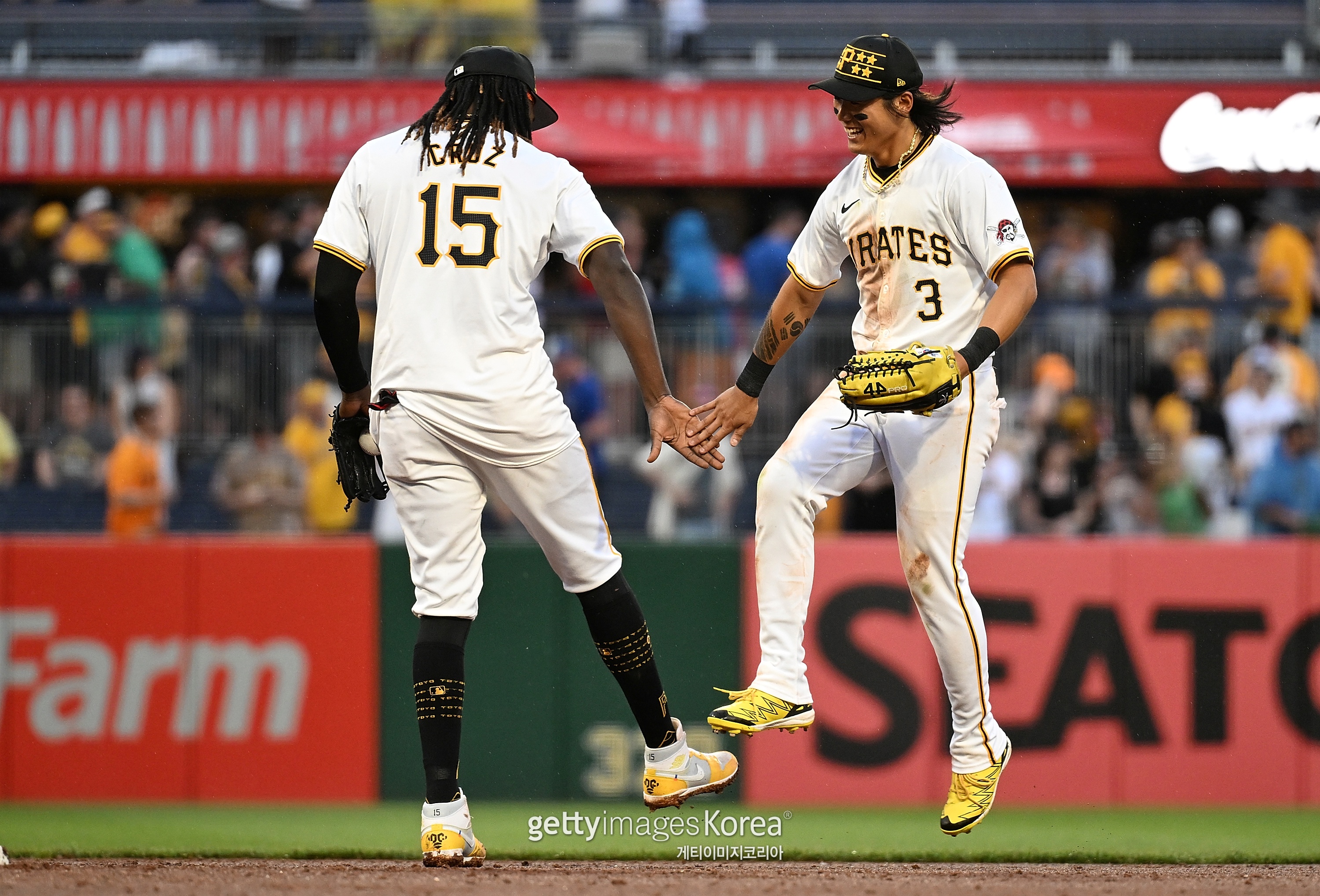 배지환, ATL전 멀티출루...시즌 2호 안타·도루·볼넷 앙상블 - 일간스포츠