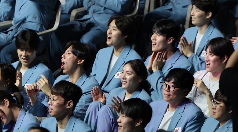 파리 올림픽 선수단 결단식 개최, 선수 144명 '종합 순위 15위 이내 진입' 목표 선전 다짐                                