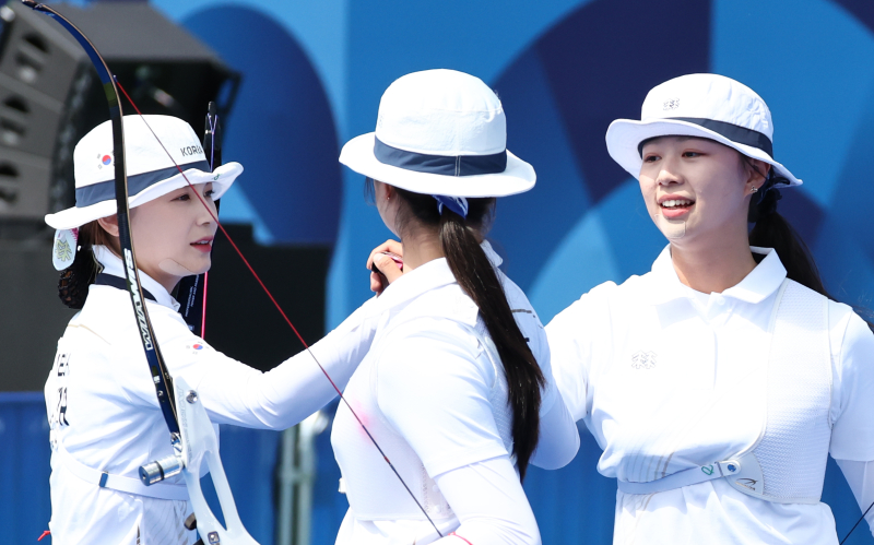 여자 양궁, 여자 단체전 10연패 ‘한 걸음 더’…대만 꺾고 4강 진출 [2024 파리]                                