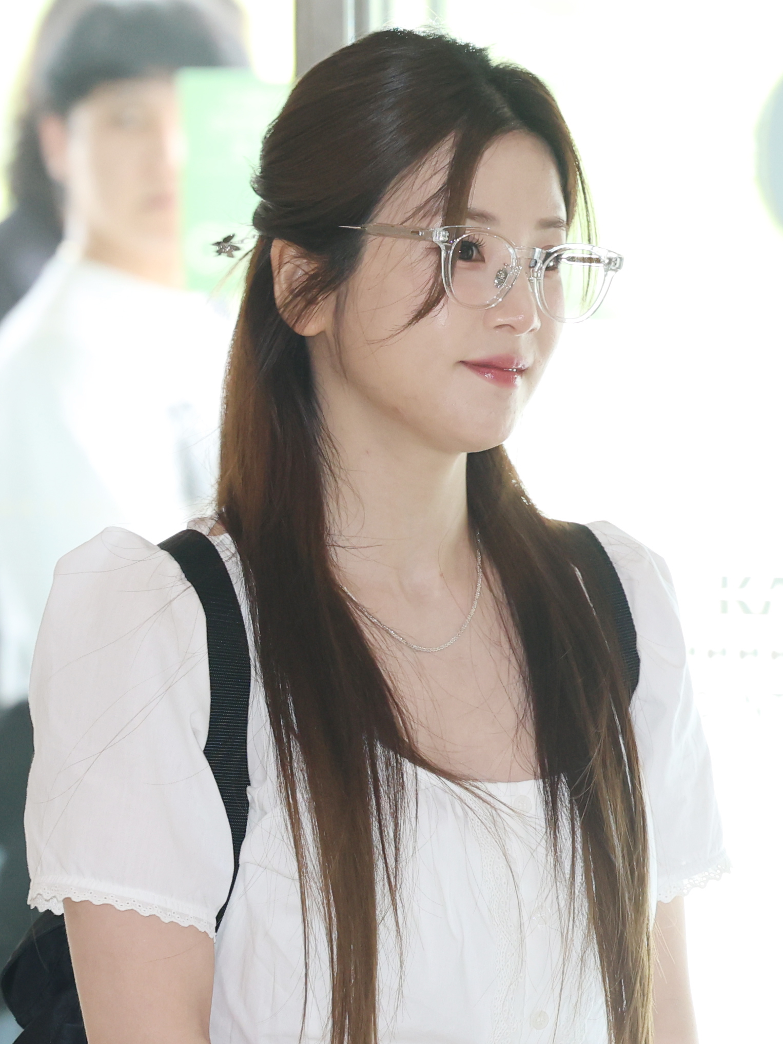 포토] 에이핑크 박초롱, 예쁜 긱시크 스타일 - 일간스포츠