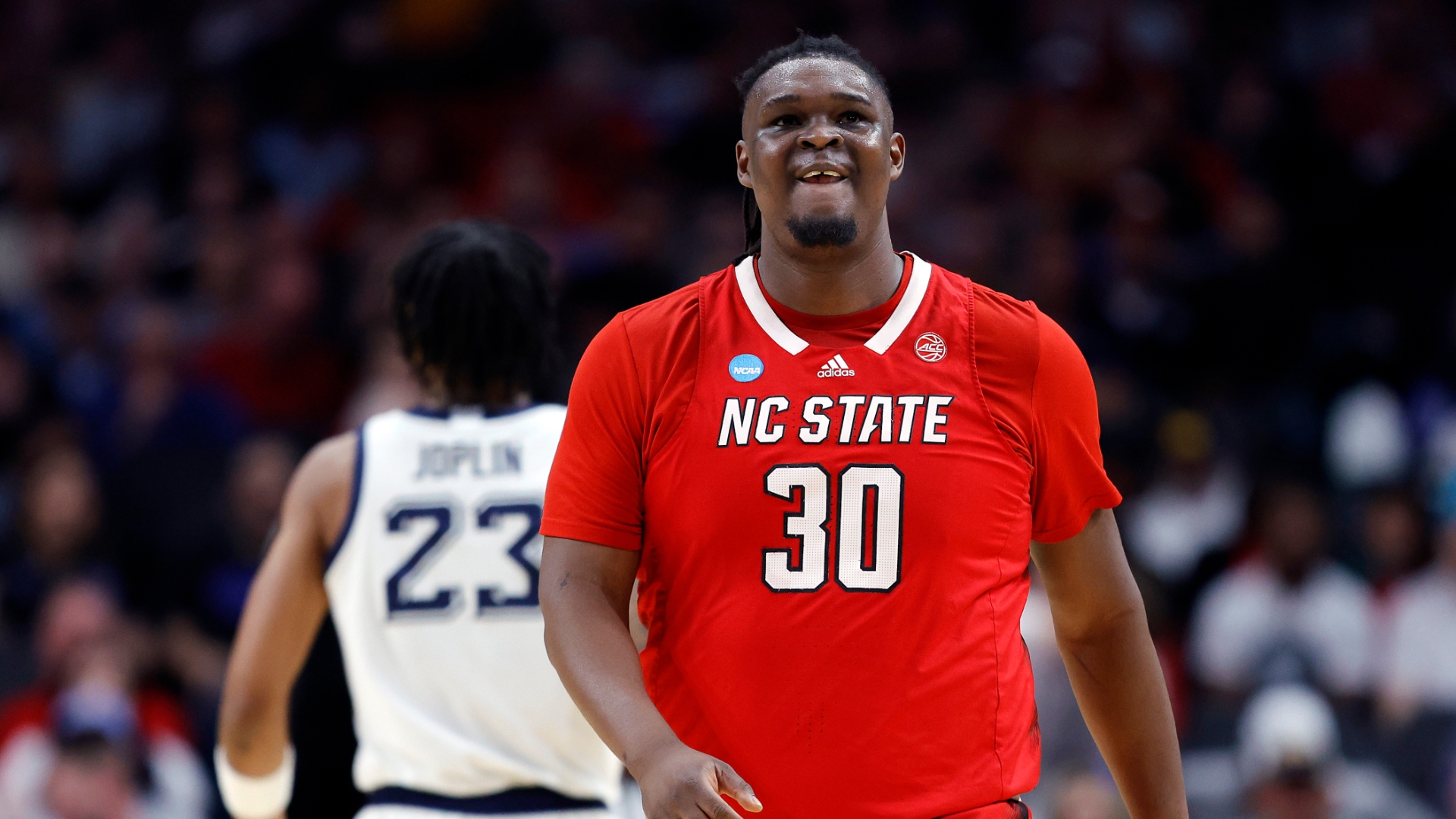 Breaking News: Sono Lands Coveted NCAA Prospect DJ Burns in Blockbuster Signing - News Directory 3