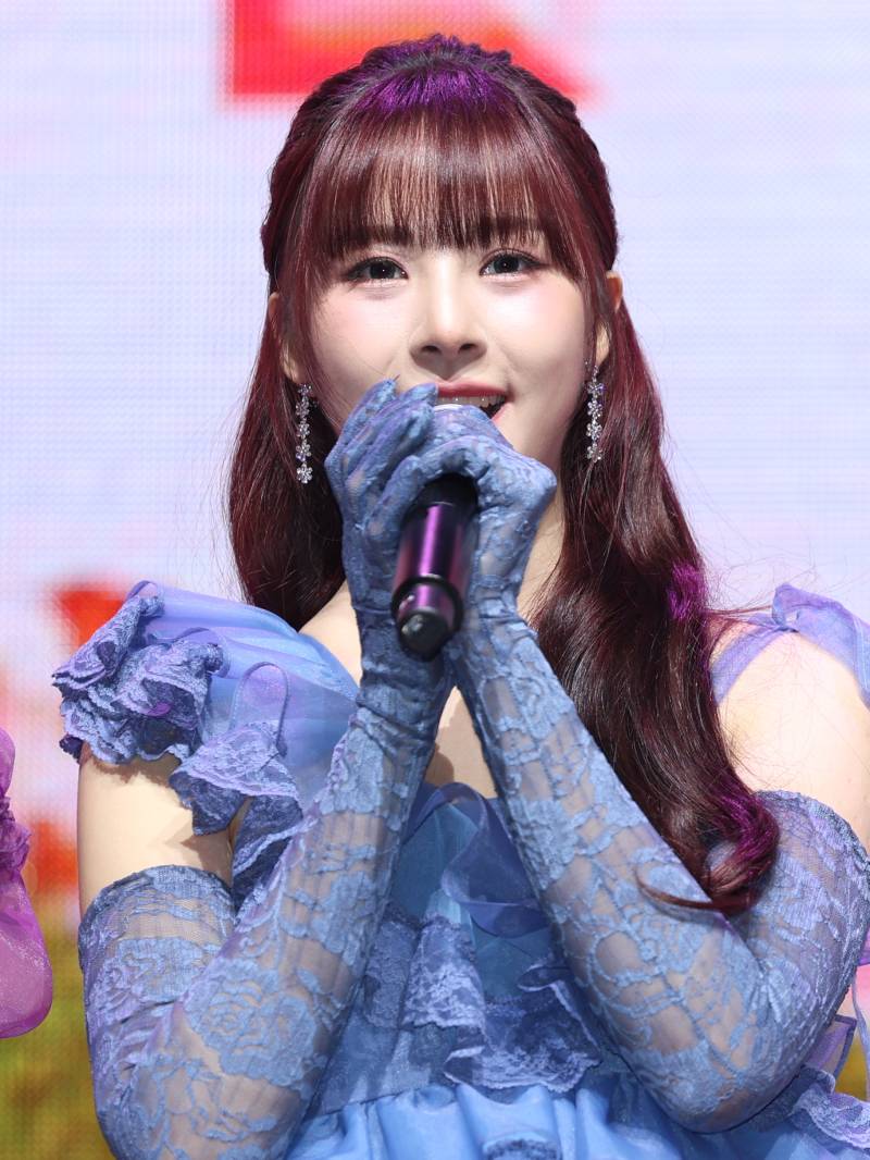 피프티피프티 하나, 활동 잠정 중단..."컨디션 난조" [공식] - 뉴스 썸네일 이미지