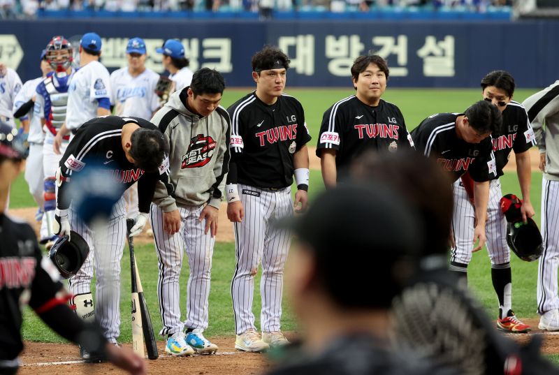 '패장' 염경엽 감독 대구서 1승 1패 목표, 2차전 엔스가 시리즈 좌우                                