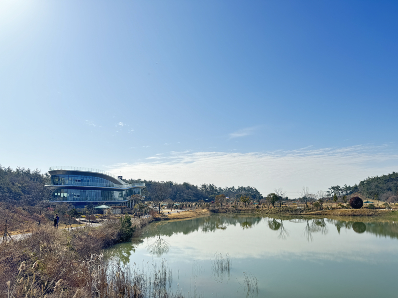 만휴정부터 산이정원...한국관광공사, 2026년 강소형 잠재관광지 선정 - 뉴스 썸네일 이미지