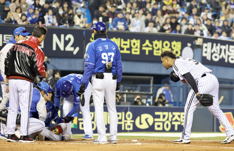 노히트 후 충격, LG 에르난데스 허벅지 부상으로 6주 이탈                                