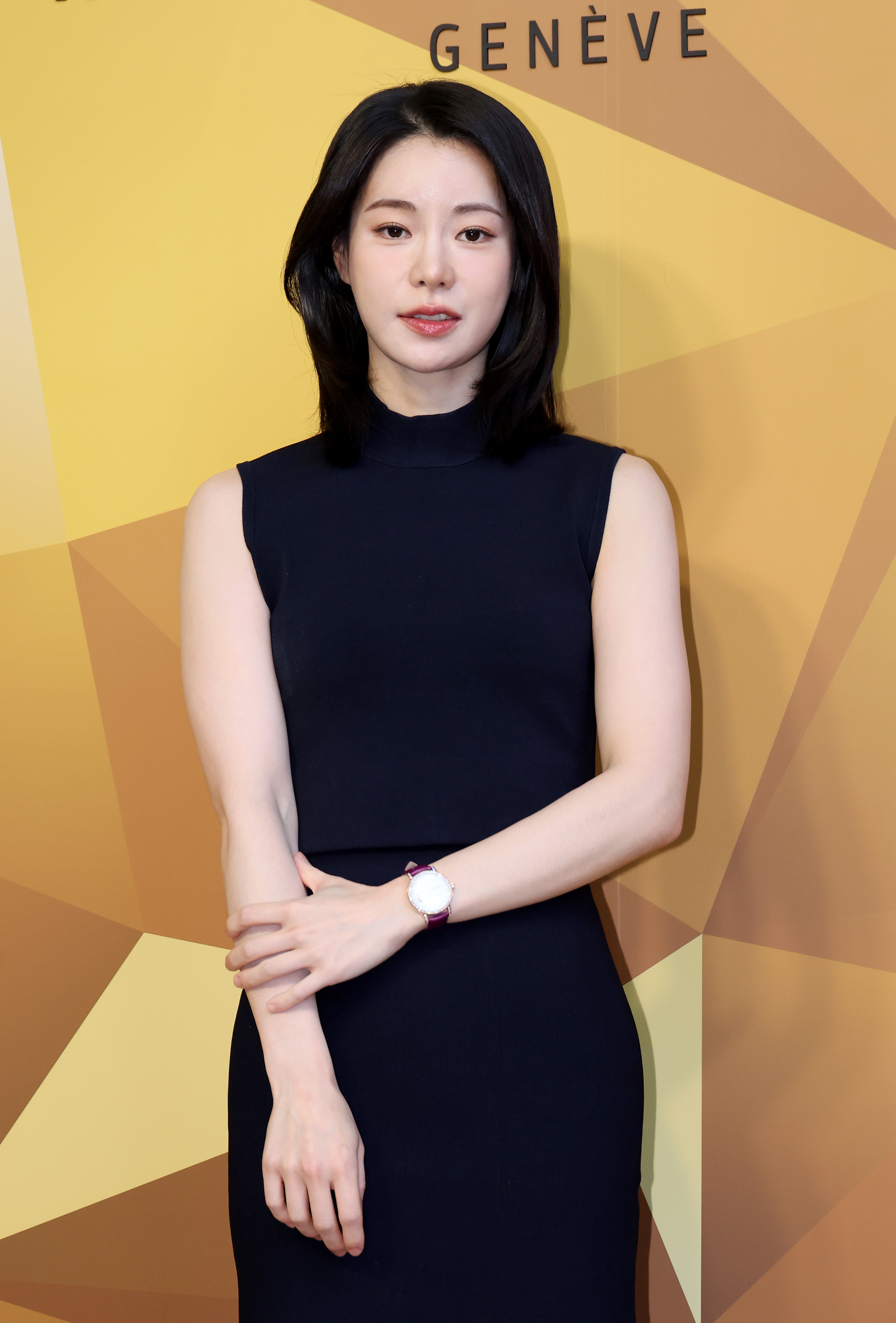 임지연, 이정재와 동행 이어간다…아티스트컴퍼니와 재계약 [공식] - 일간스포츠