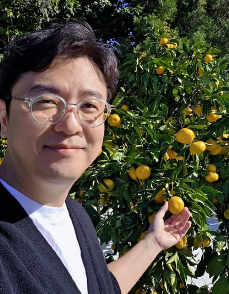 최동석, 의미심장 SNS "토 나오네"