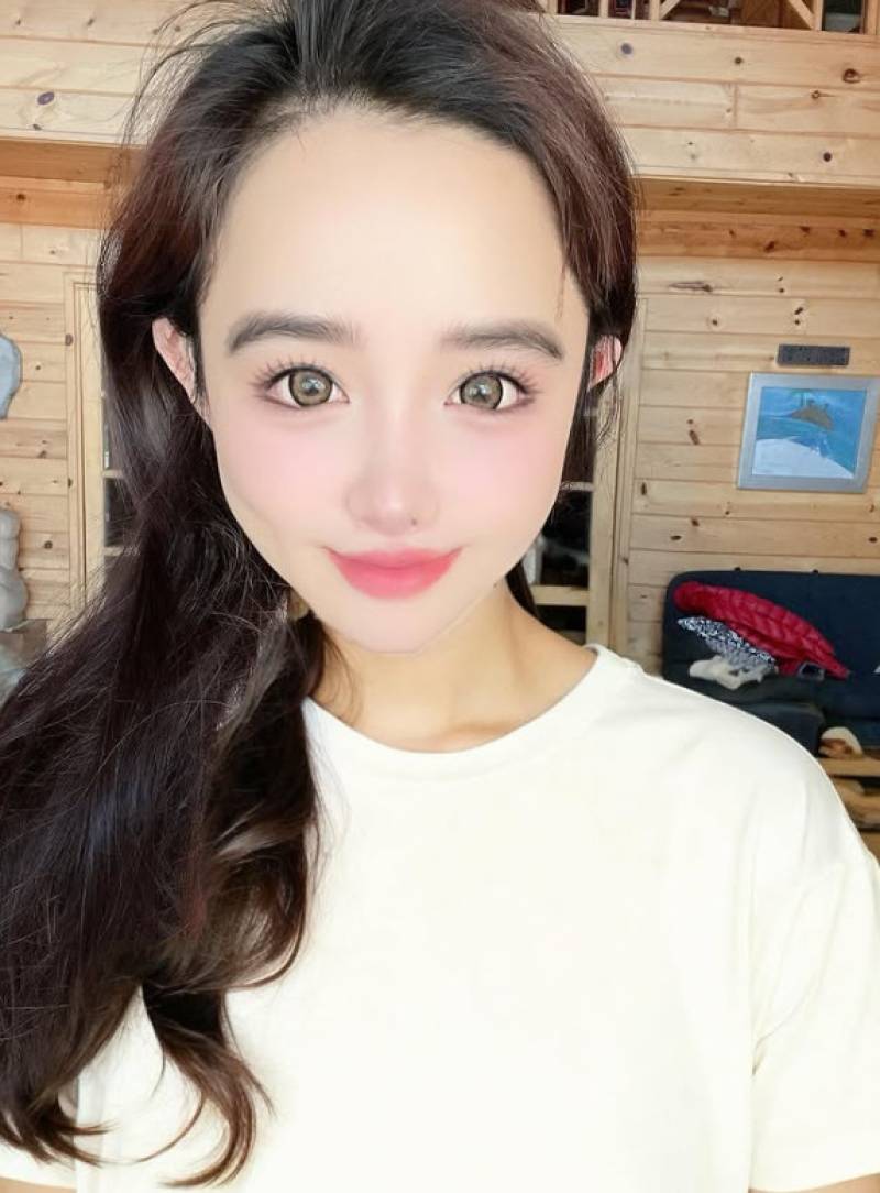 박봄, 양평서 평온한 일상 포착