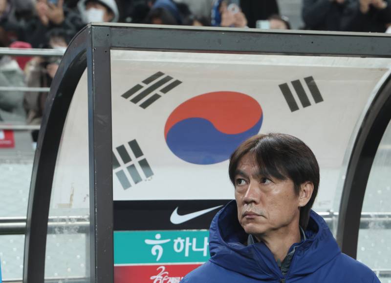 홍명보호, 팬심 잃고 싸늘해진 경기장