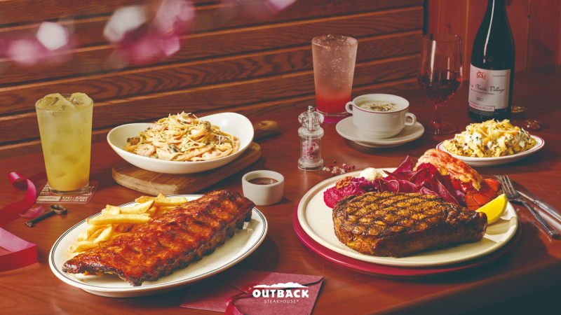 아웃백, '메뉴 다각화' 전략...파스타·런치세트 매출 두 자릿수 '껑... - 뉴스 썸네일 이미지