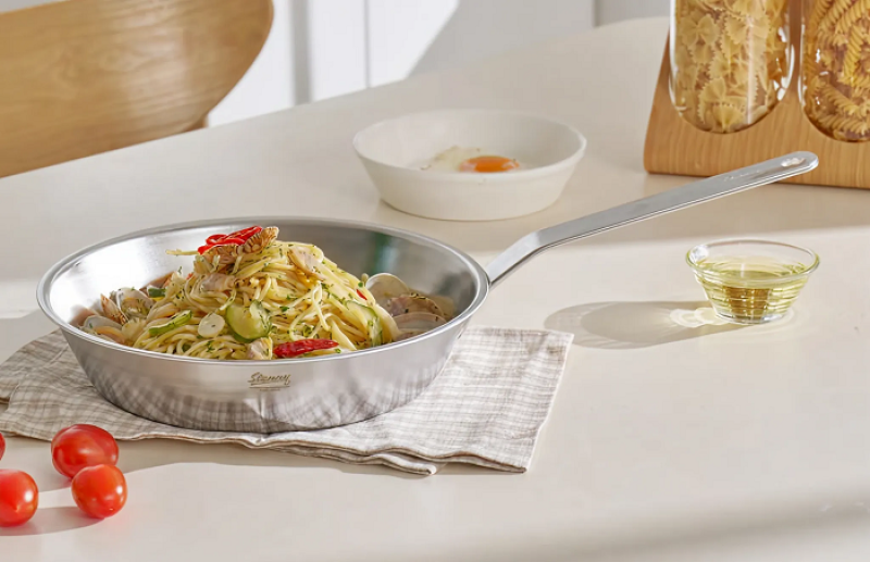 자사몰 집중한 중소 브랜드, 성장 신호 뚜렷 - 뉴스 썸네일 이미지