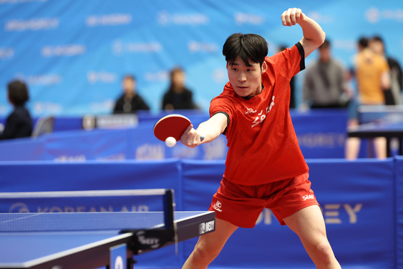 대한항공 전국종합탁구선수권 막바지 경쟁 돌입, 4강 구도 치열 - 뉴스 썸네일 이미지