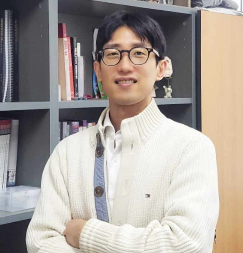 차세대 반도체·촉매 핵심 위상금속 단결정 합성길 열어 - 뉴스 썸네일 이미지