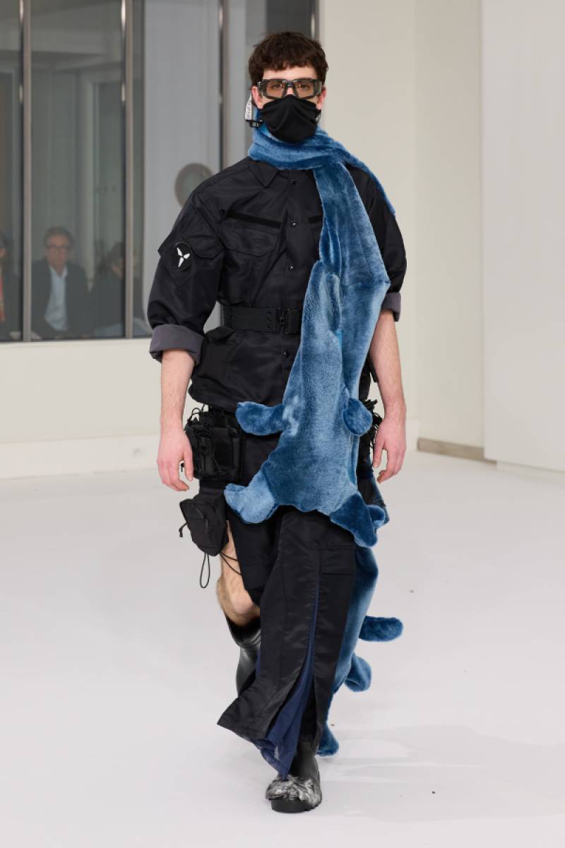 커버써먼, 프랑스 IFM과 파리 패션위크서 '에어테크' 혁신 소개 - 뉴스 썸네일 이미지