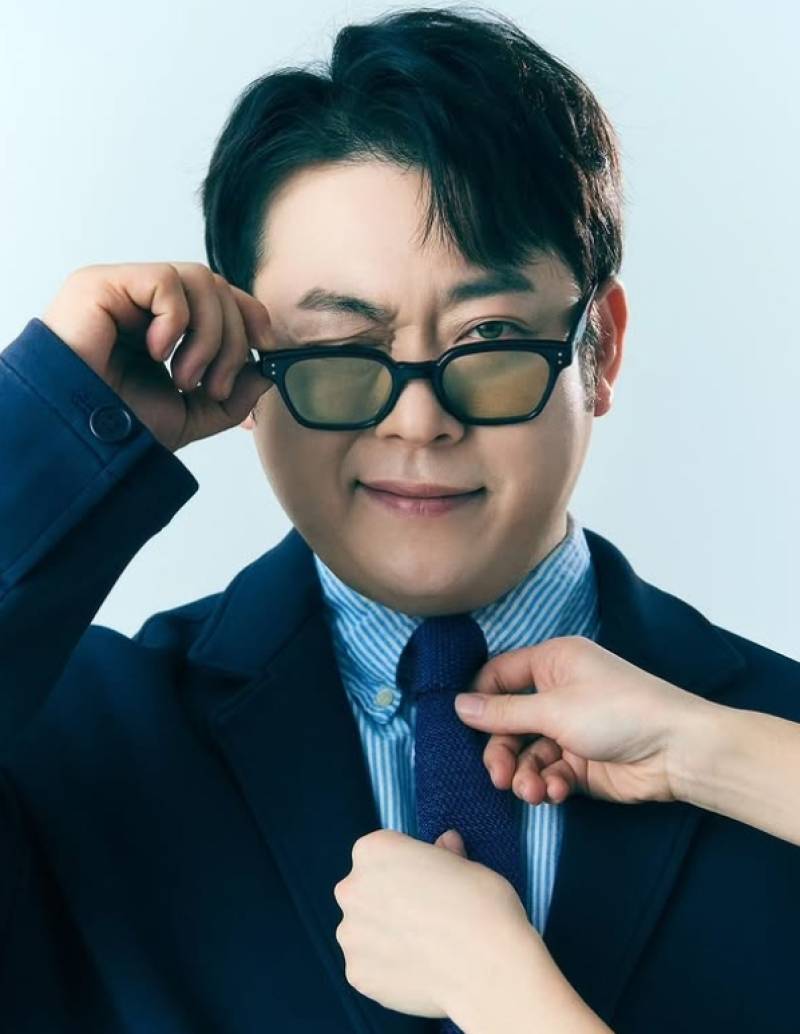 리센느 원이 옆 '조수석 삼촌' 이선민은 누구? [RE스타] - 뉴스 썸네일 이미지