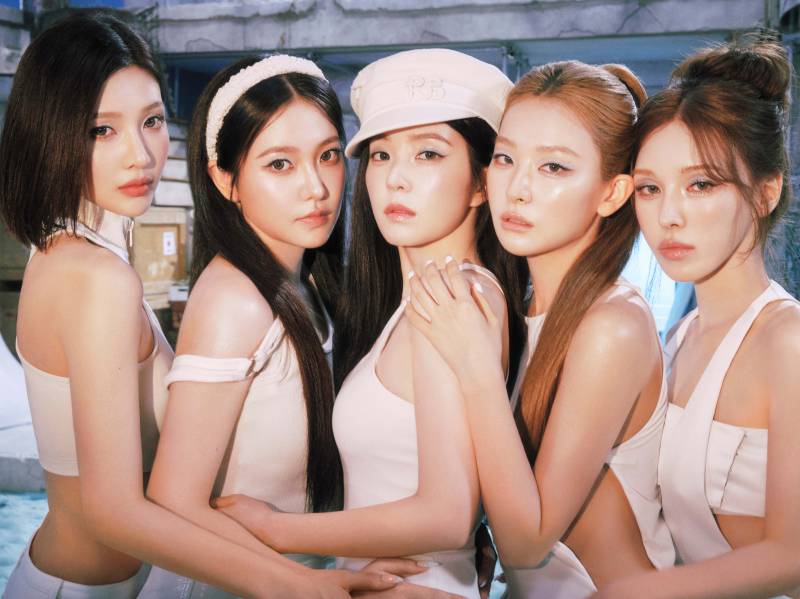 [IS포커스] 레드벨벳 완전체 컴백...‘서머퀸’ 화려한 귀환