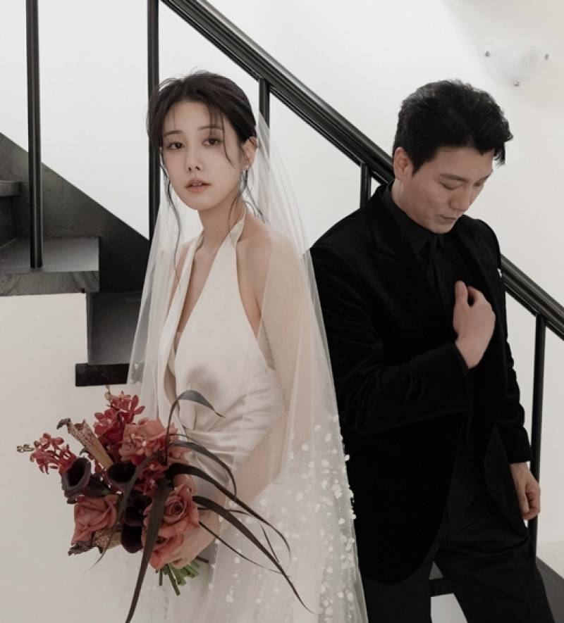 양지원·양준모, 웨딩 화보 공개…임신 후 앞당긴 결혼